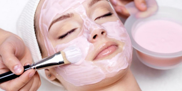 CURSO INTENSIVO DE LIMPEZA DE PELE PROFISSIONAL