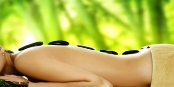 CURSO RÁPIDO DE MASSAGEM RELAXANTE COM PEDRAS QUENTES